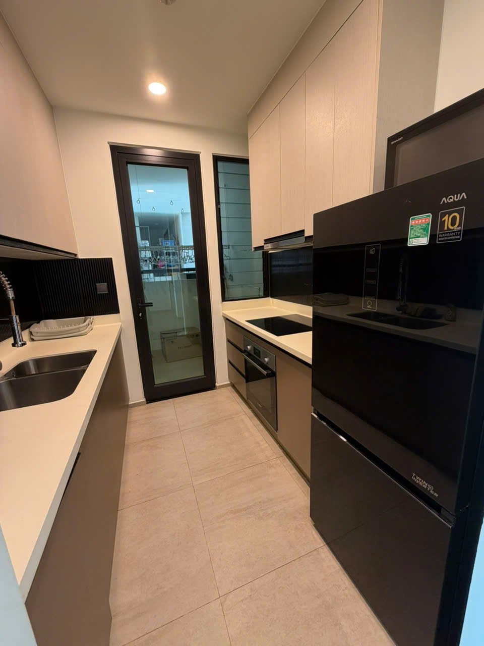 D’edge Thao Đien / 2BR / $1,600