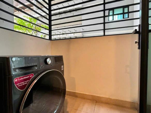 D’edge Thao Đien / 3BR / $3,040