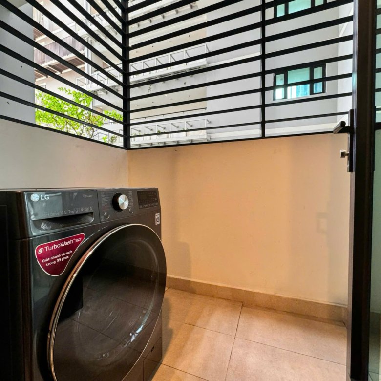 D’edge Thao Đien / 3BR / $3,040