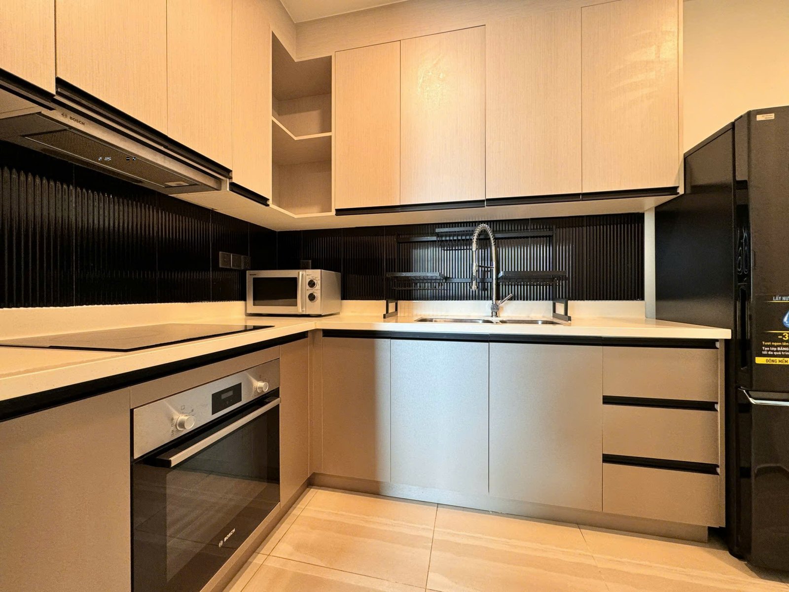 D’edge Thao Đien / 1BR / $1,025