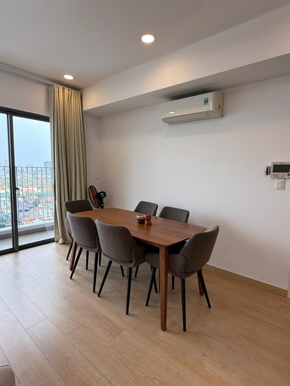 IMG_1779759518402_1781204735107 Masteri Thao Đien / 3BR / $1,370