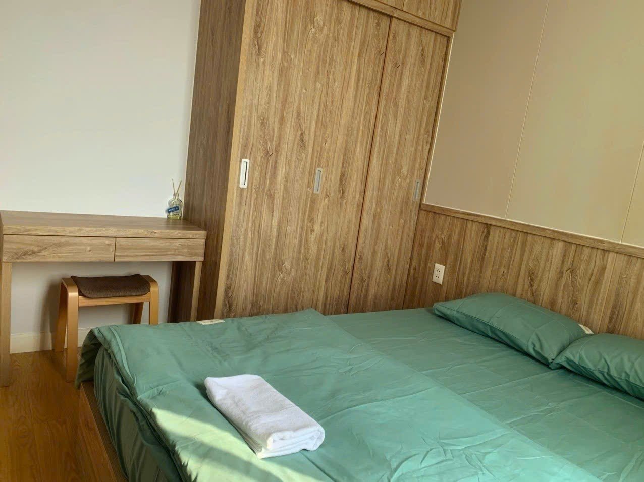 IMG_1779759575010_1781204997227 Masteri Thao Đien / 3BR / $1,255