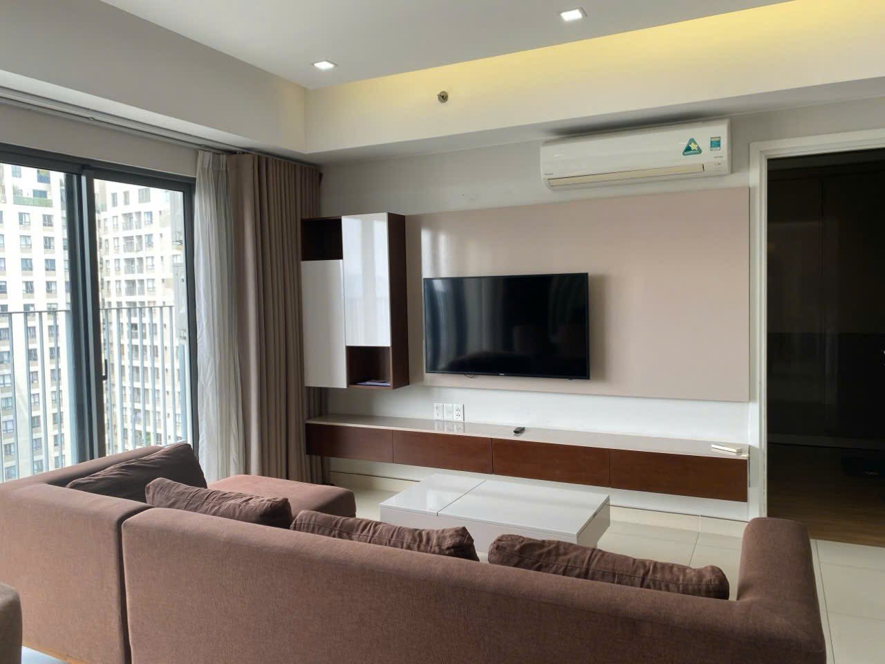 IMG_1779759621767_1781205328438 Masteri Thao Đien / 3BR / $1,330