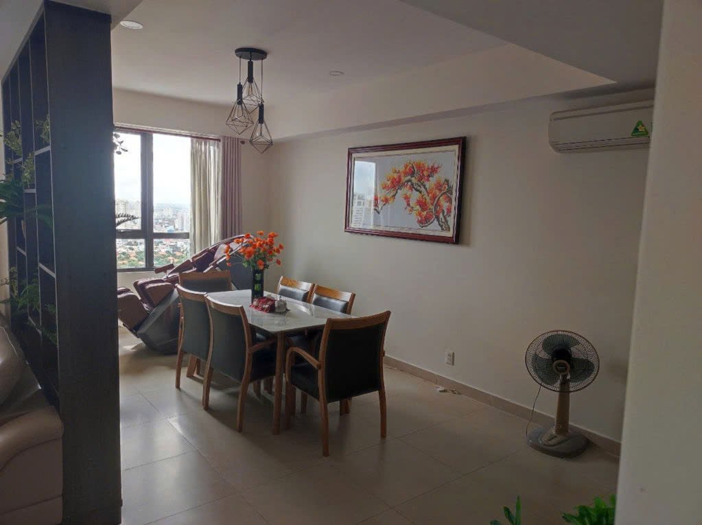 Masteri Thao Đien / 4BR / $2,900
