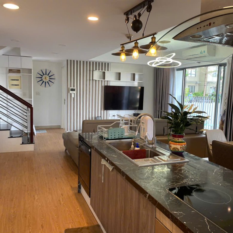 Masteri Thao Đien / 4BR / $2,500