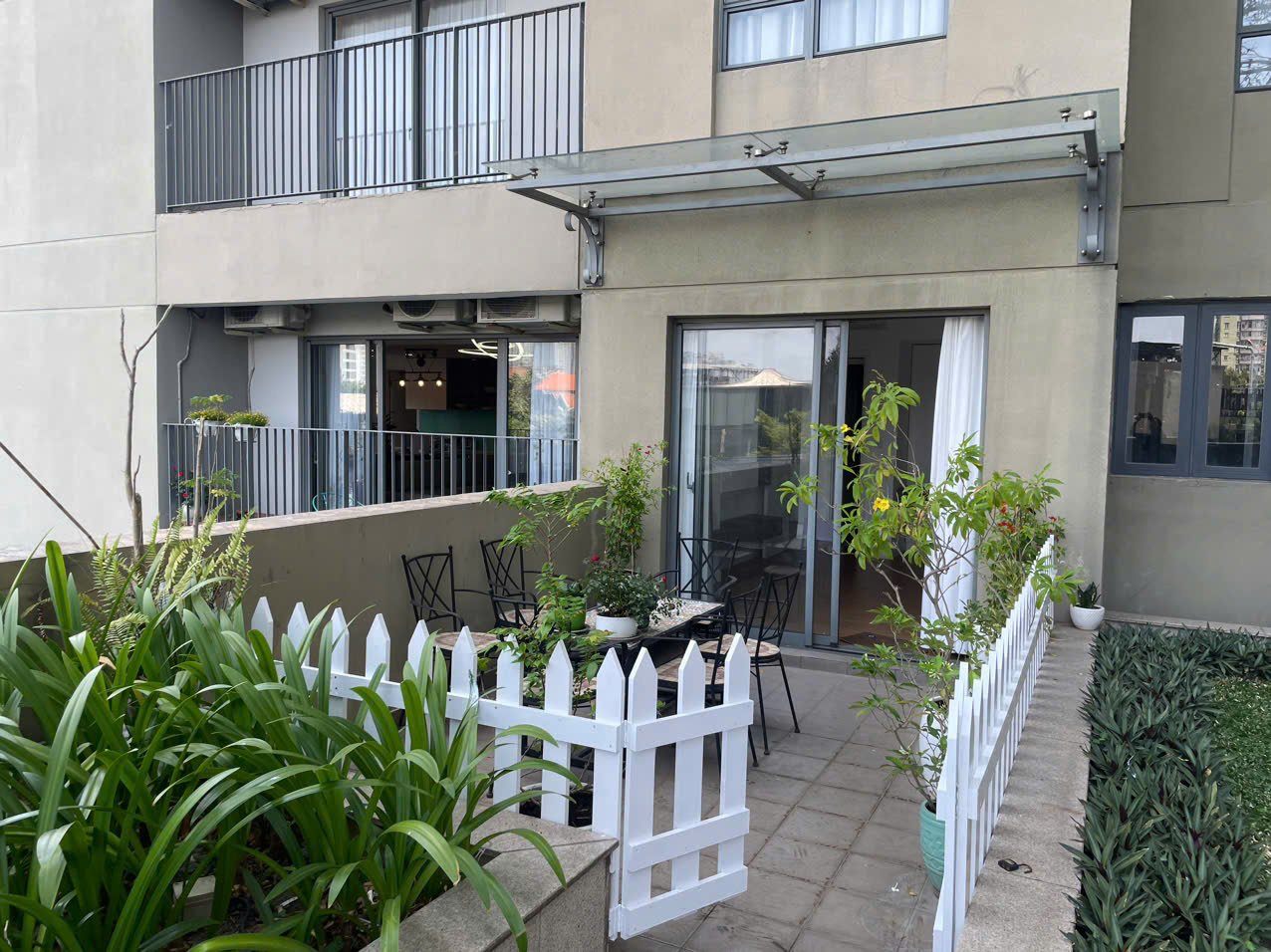 z7865958207327_7f38545cb80baaf465f0e07e292d48ff Masteri Thao Đien / 4BR / $2,500