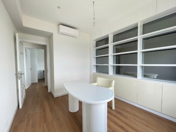 Masteri Thao Đien / 3BR / $1,700