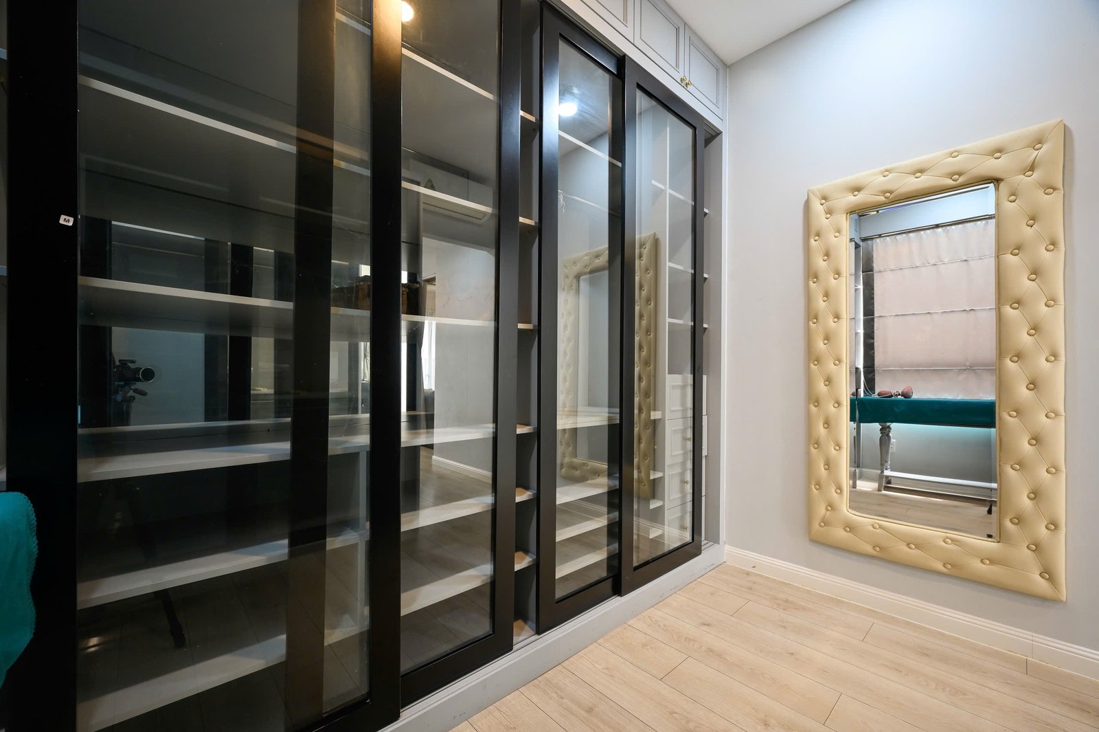 z7865982065222_d979d34aeaa64528ee9bb8bc73a54104 Masteri Thao Đien / 3BR / $1,450