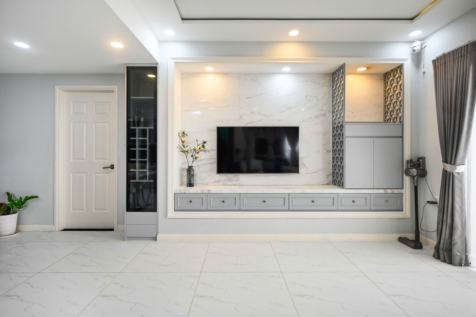 z7865982144116_9a4228a881b79bad048be2eacaaaa1a5 Masteri Thao Đien / 3BR / $1,450