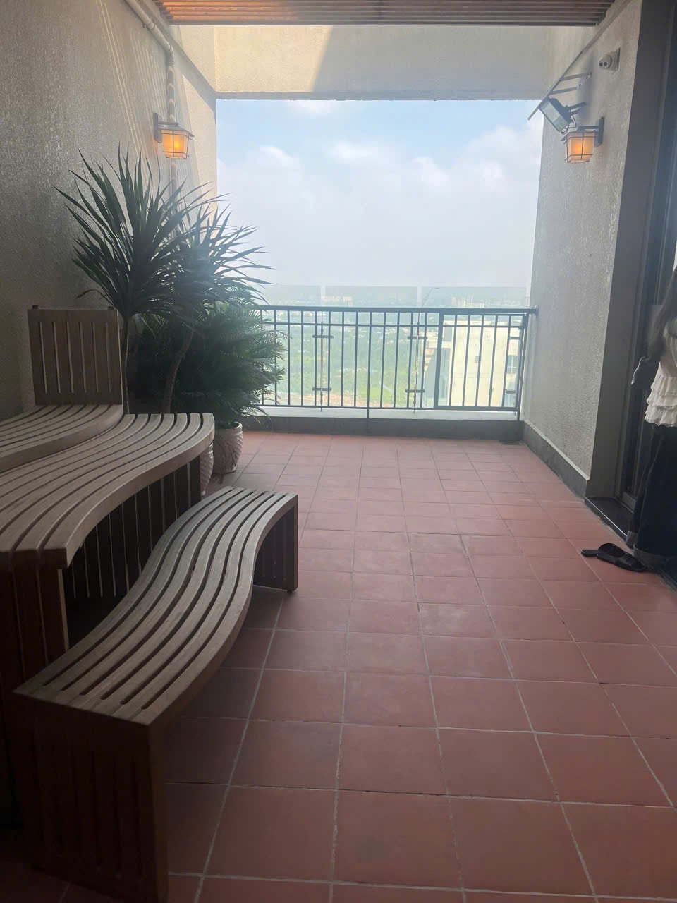 z7866157103506_a34f44066efb9b50a8c35d0973263d74 Masteri Thao Đien / PENTHOUSE DUPLEX 4BR / $5,300