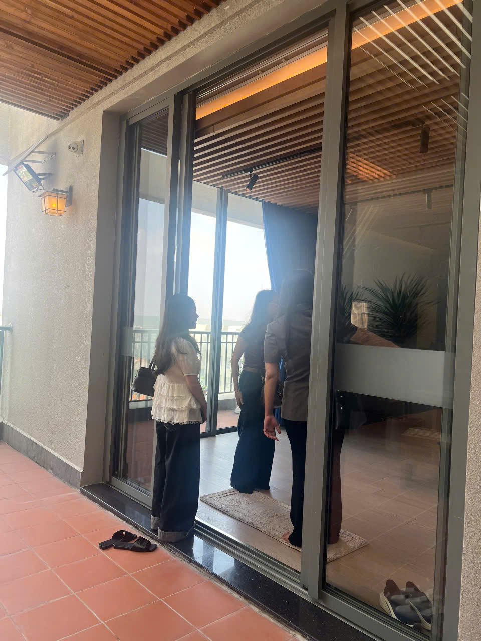 z7866157140044_5295605de81762708e4030938842b3bc Masteri Thao Đien / PENTHOUSE DUPLEX 4BR / $5,300